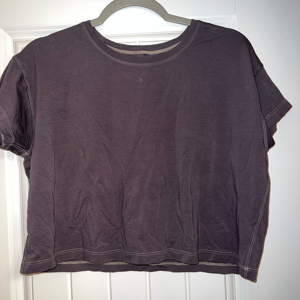 Grey Lululemon crop